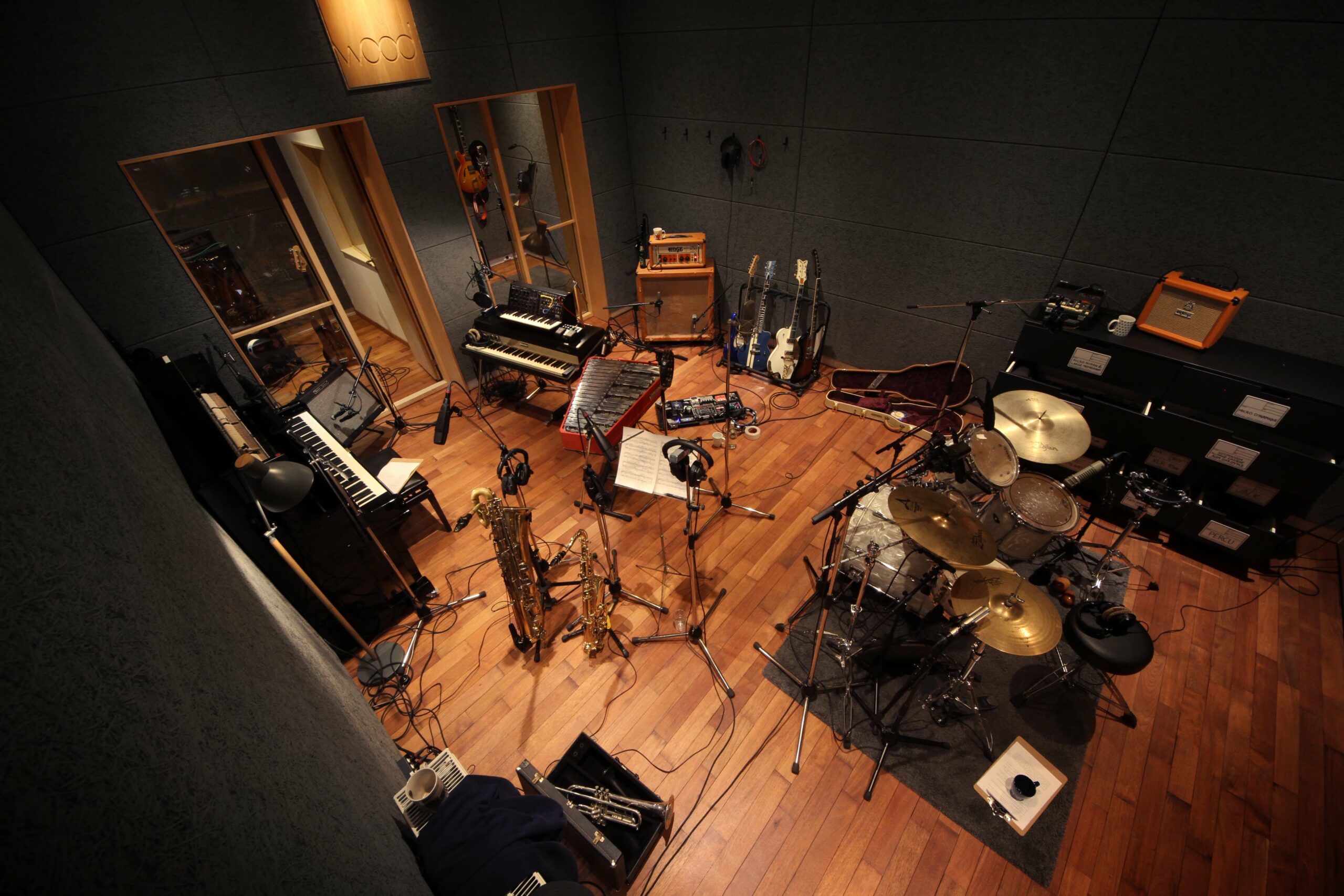 wood-studio-instruments