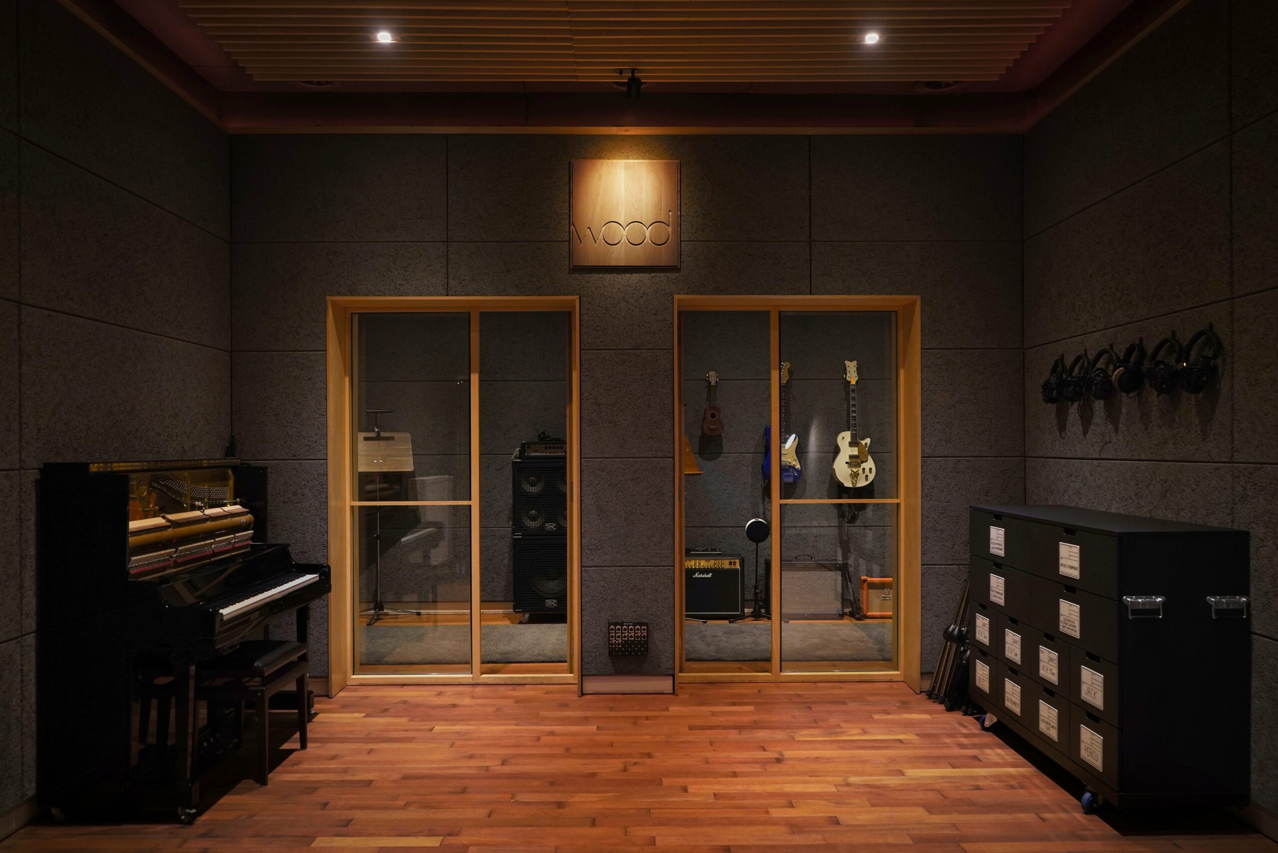 wood-studio-studio